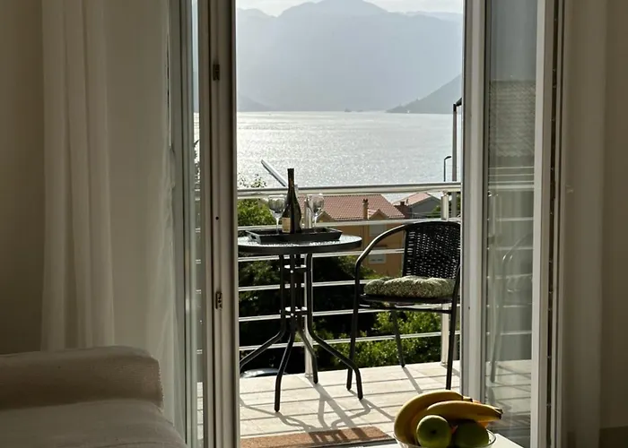 Sunny Apartment